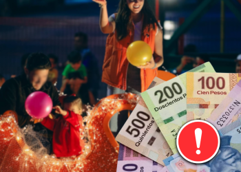 Promueven a Mariana En Desfile Navideño Regio Política - Regio Politica