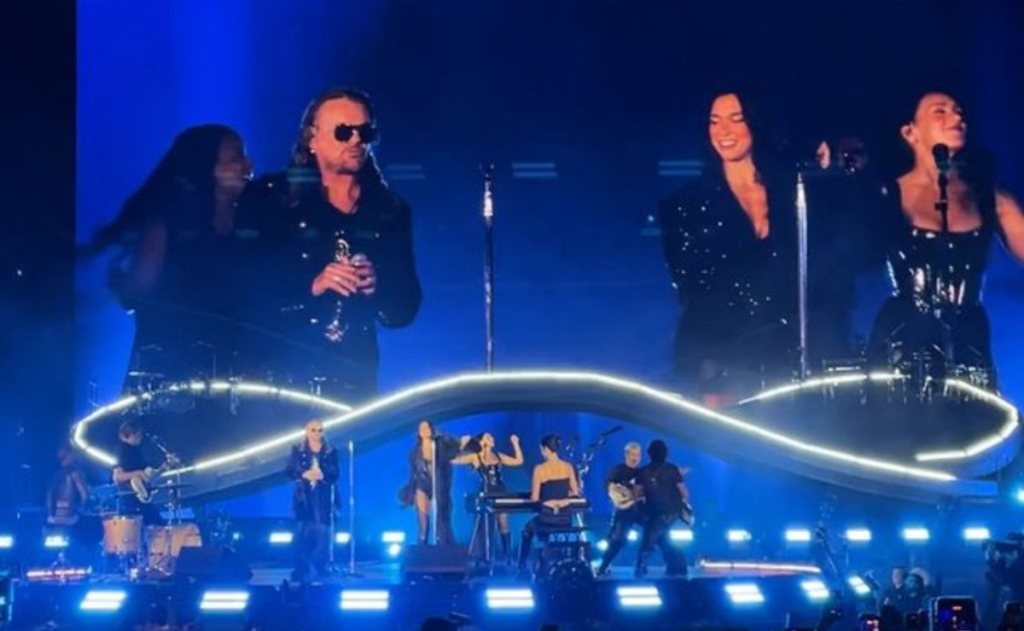 Dualipaenméxico-luismiguel-bésamemucho-radicaloptimismtour