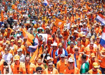 Orange Party Samuel García Publicidad - Regio Politica