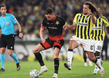 Partido Fenerbahce Vs Slavia Praga - Regio Política - Regio Politica
